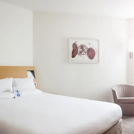 Hotell Novotel Centre Gare Montparnasse 4*