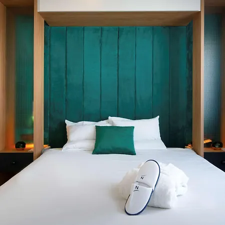 Novotel Centre Gare Montparnasse Hotel
