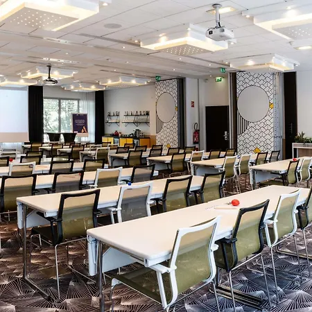 Novotel Centre Gare Montparnasse Hotel