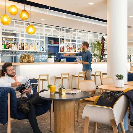 Hotel Novotel Centre Gare Montparnasse 4*