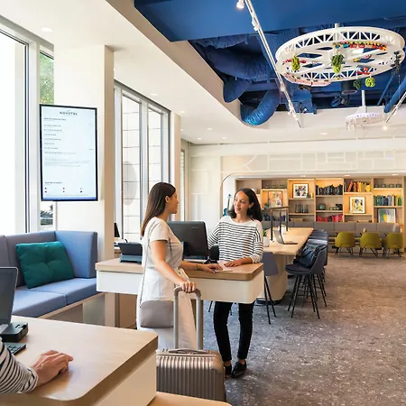 Novotel Centre Gare Montparnasse Hotel Parijs