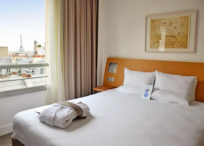 Hotel Novotel Centre Gare Montparnasse 4*