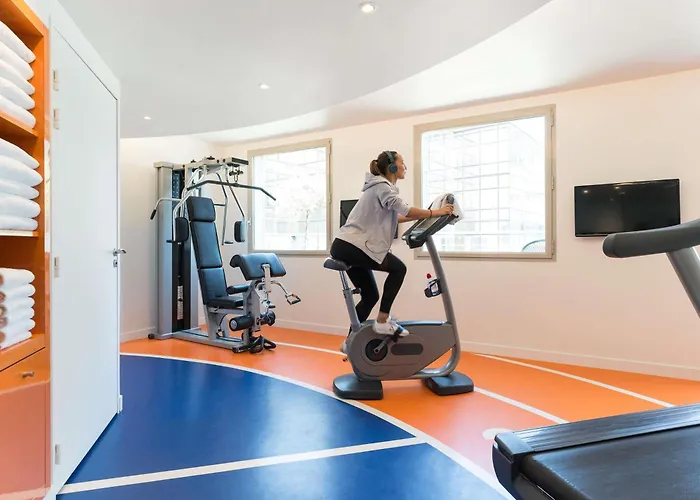 Novotel Centre Gare Montparnasse Hotel