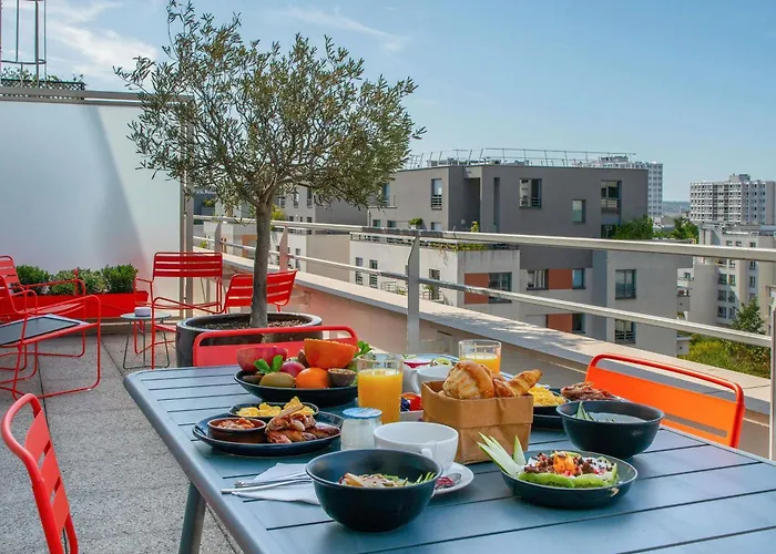 Novotel Centre Gare Montparnasse Hotel 4*