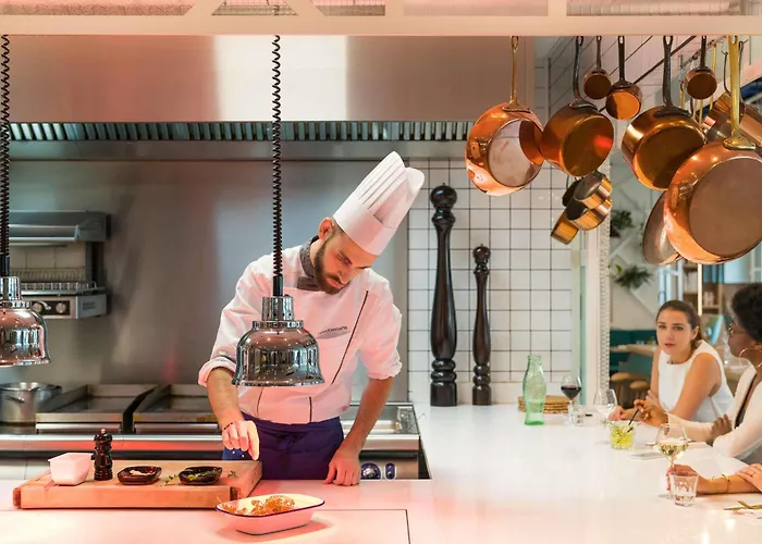 Hotel Novotel Centre Gare Montparnasse 4*