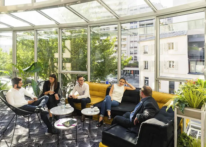 Novotel Centre Gare Montparnasse 4*