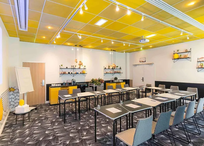 Hotell Novotel Centre Gare Montparnasse 4*