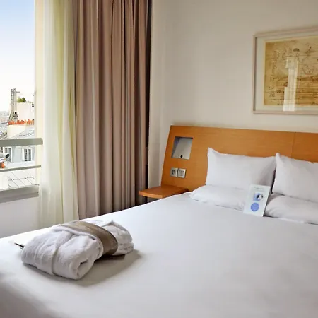 Szálloda Novotel Centre Gare Montparnasse 4*