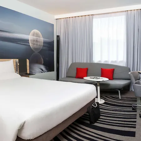 Szálloda Novotel Centre Gare Montparnasse 4*