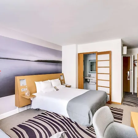 Novotel Centre Gare Montparnasse Szálloda Párizs