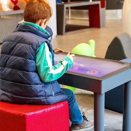 Hotel Novotel Centre Gare Montparnasse 4*